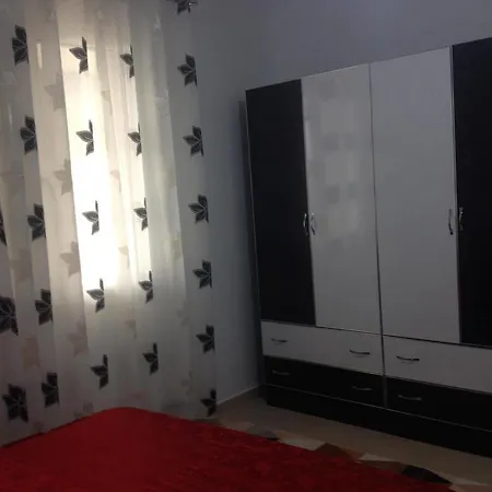 Anila * ديفيجاكه